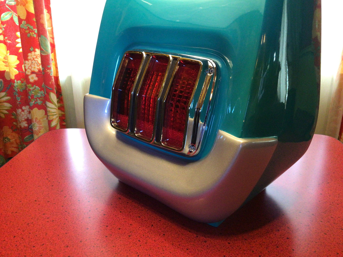 Turquoise 65 66 Tail Light Table Lamp Vintage Wheel Unique Brand with 12" Route 66 Lamp Shade Muscle Car Accent Lighting Home Decor