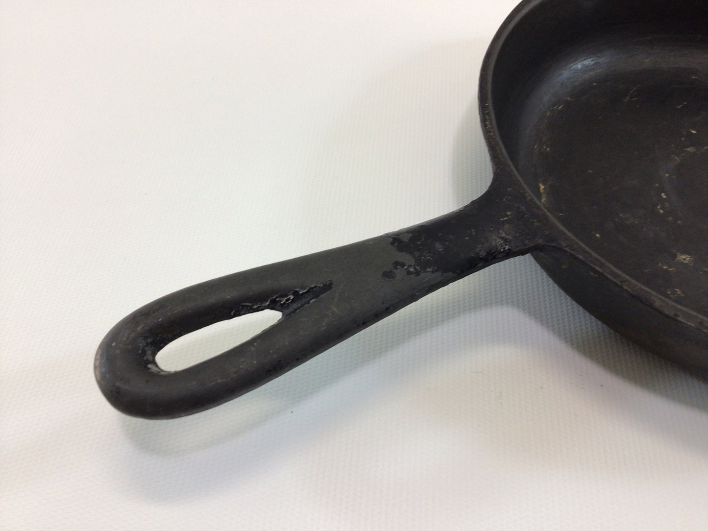 Cast Iron Skillet 3 G 1 with Heat Ring Antique Country Kitchen Homestead Cookware Decor