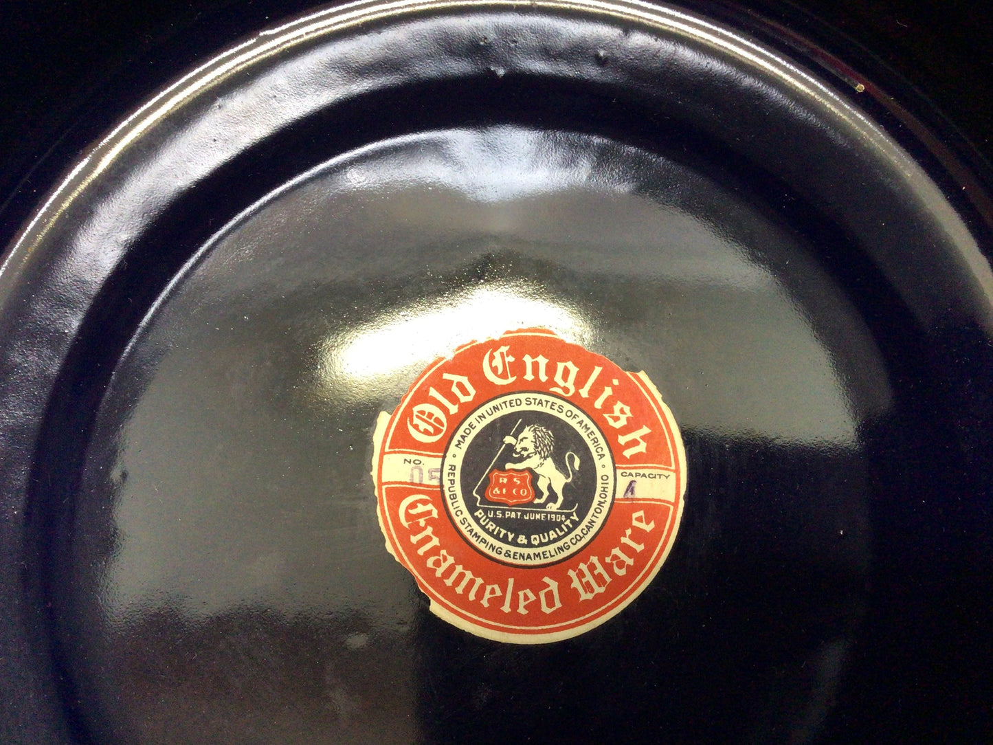 Old English Enameled Ware 4 quart Cooking Bean Pot Dark Blue Country Kitchen Farmhouse Home Decor