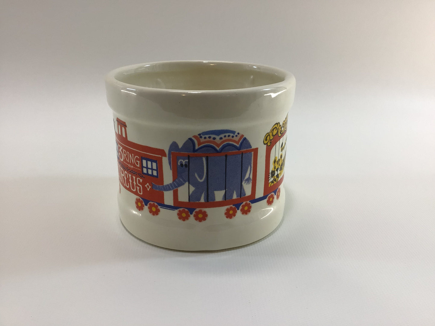 3 Ring Circus Train Ceramic Planter No 274 1980s Haeger Pottery Made in USA Cute Kitschy Children's Home Decor Quality Storage Container