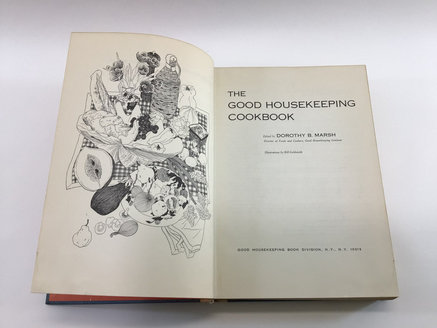 The Good Housekeeping Cookbook Copyright 1963 Hearst Corp 7th Printing Hardcover Vintage Recipes Farmhouse Country Kitchen Home Decor