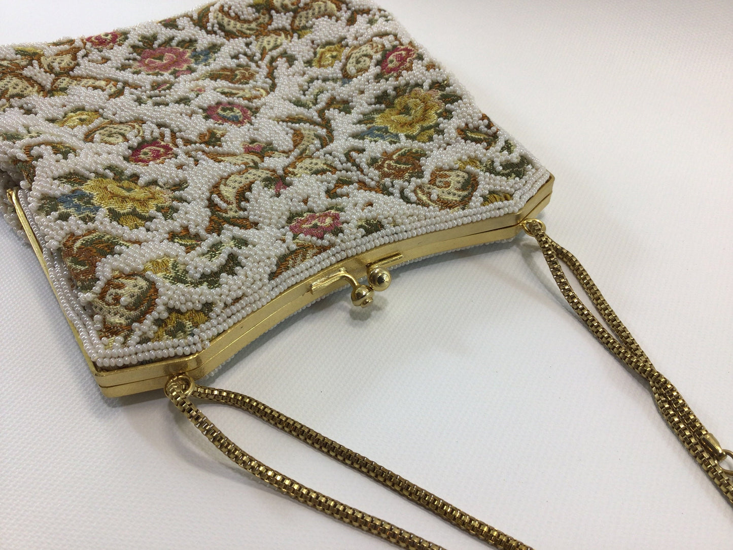 Vintage Beaded Evening Bag Purse Mid Century Made in Hong Kong Shoulder Length Chain Strap White and Gold Floral Motif Tapestry Kiss Lock