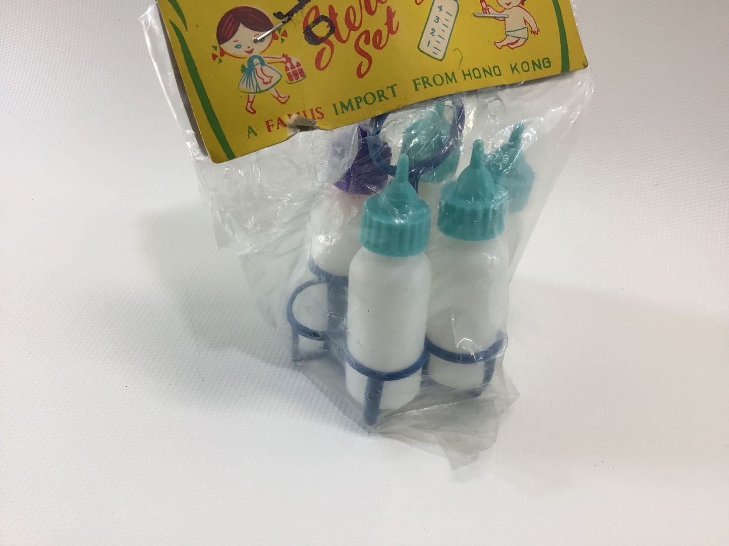 Miniature Baby Bottles and Babies Vintage Plastic Kitschy Party Favor / Cake Topper / Doll Toys