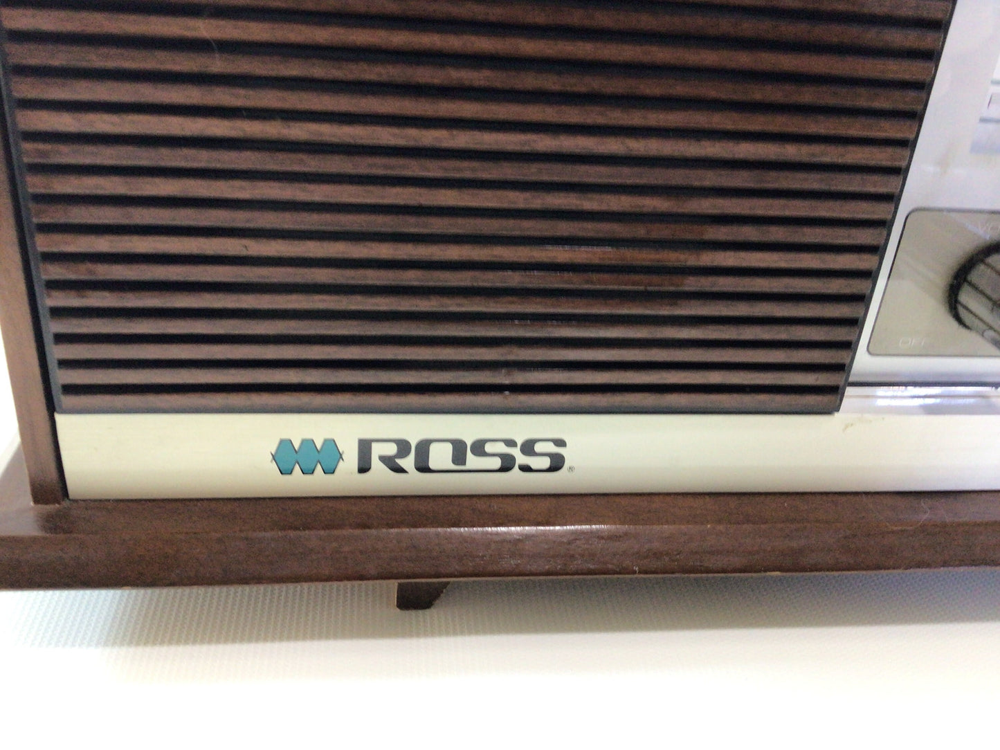 Ross Model 5060 AM FM Wood Cabinet Radio Vintage Audio Electronics - Non Working Project Piece