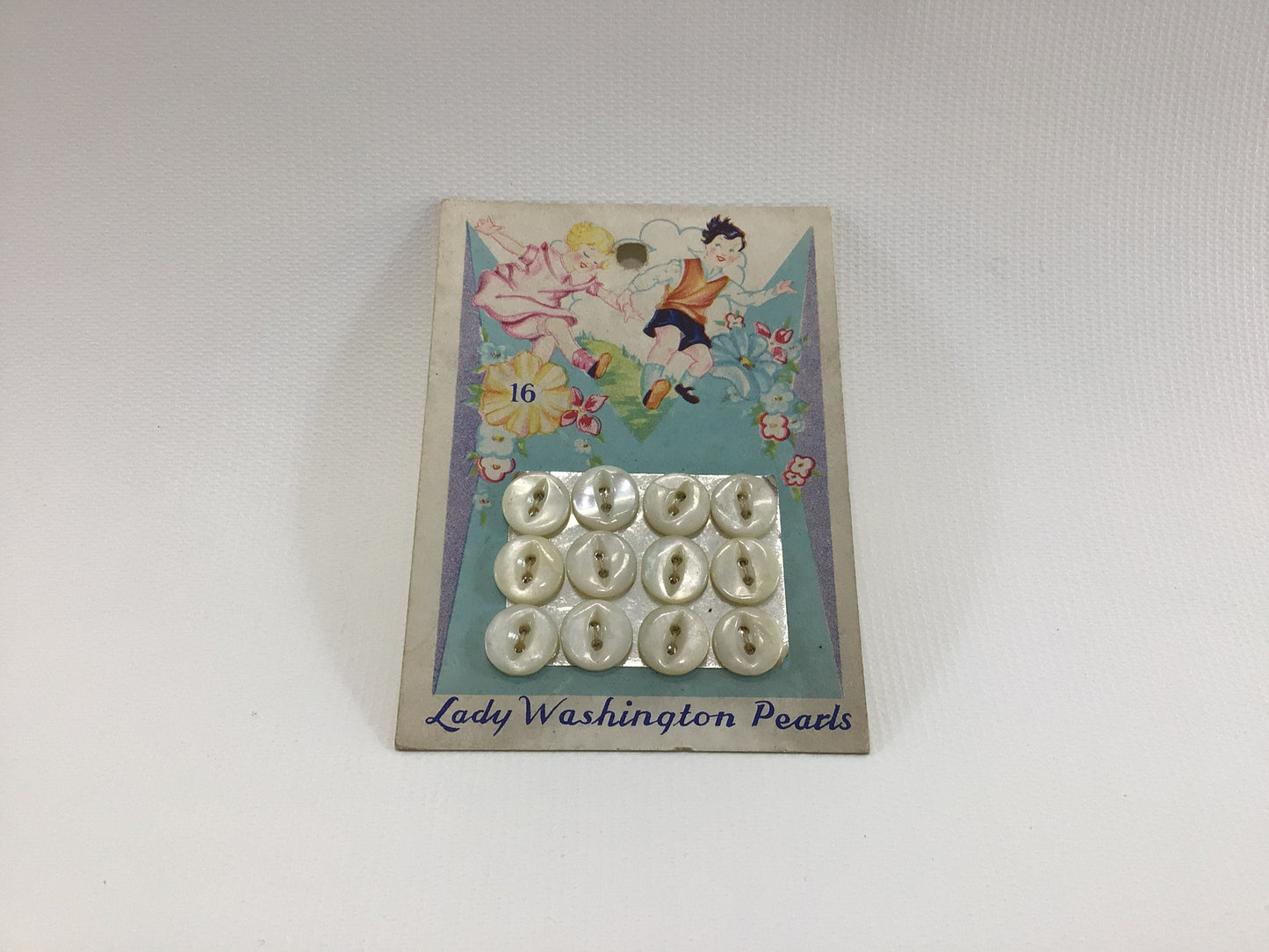 Vintage Buttons on Card Sewing Notions Lady Washington Pearls Size 16 Mother of Pearl