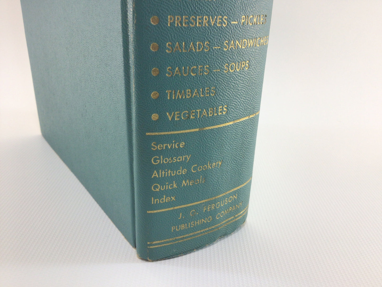 Vintage Cookbook Modern Encyclopedia of Cooking Volume II Copyright 1959