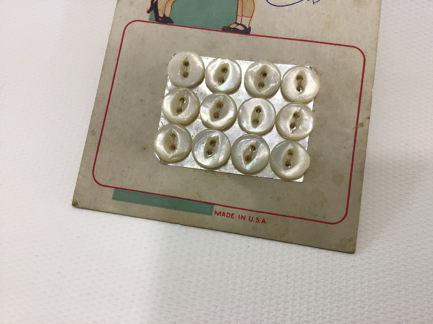Vintage Buttons on Card Sewing Notions Lady Washington Pearls Made in USA Mother of Pearl