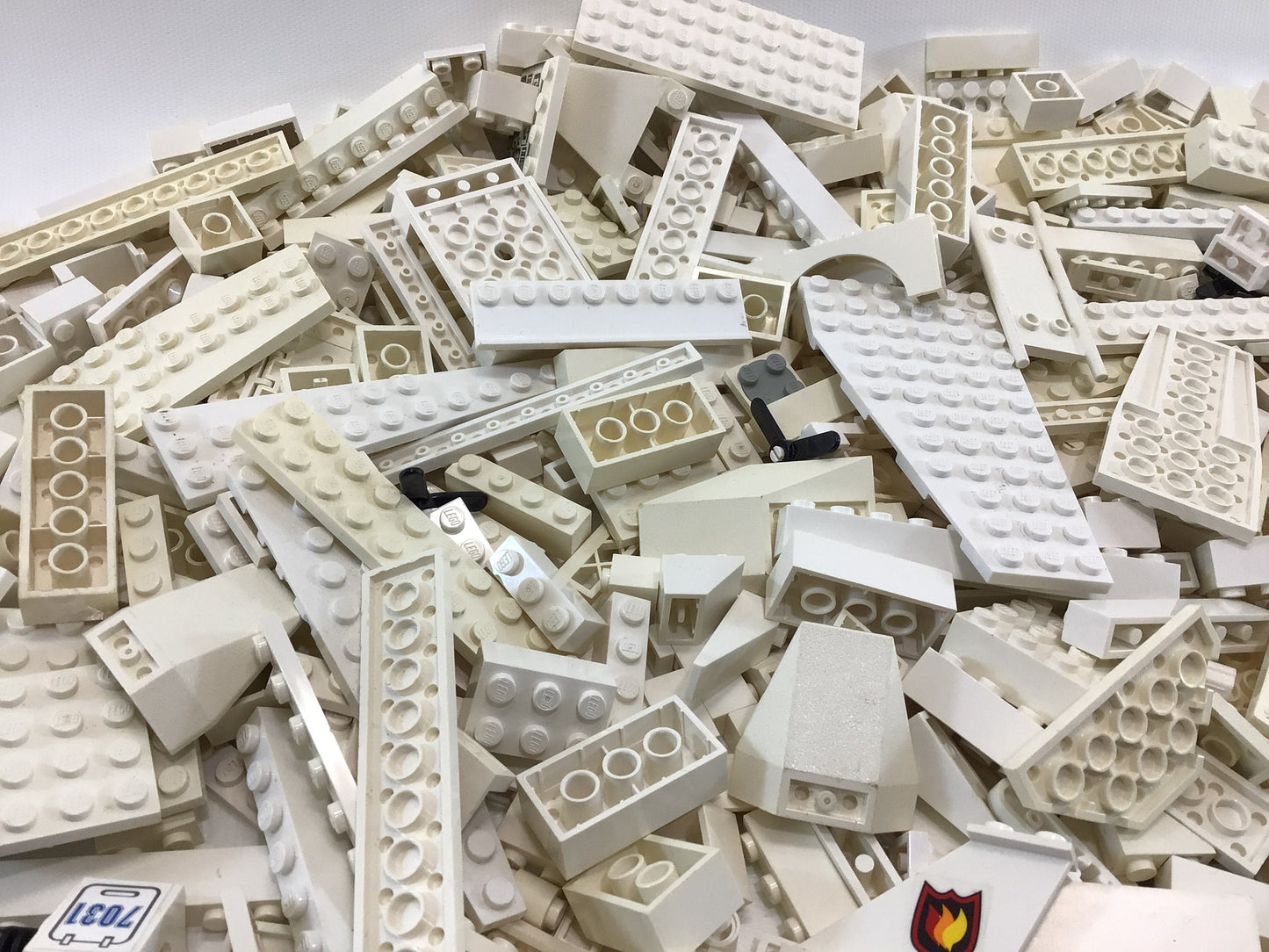 Lego Assorted White Parts and Pieces Lot