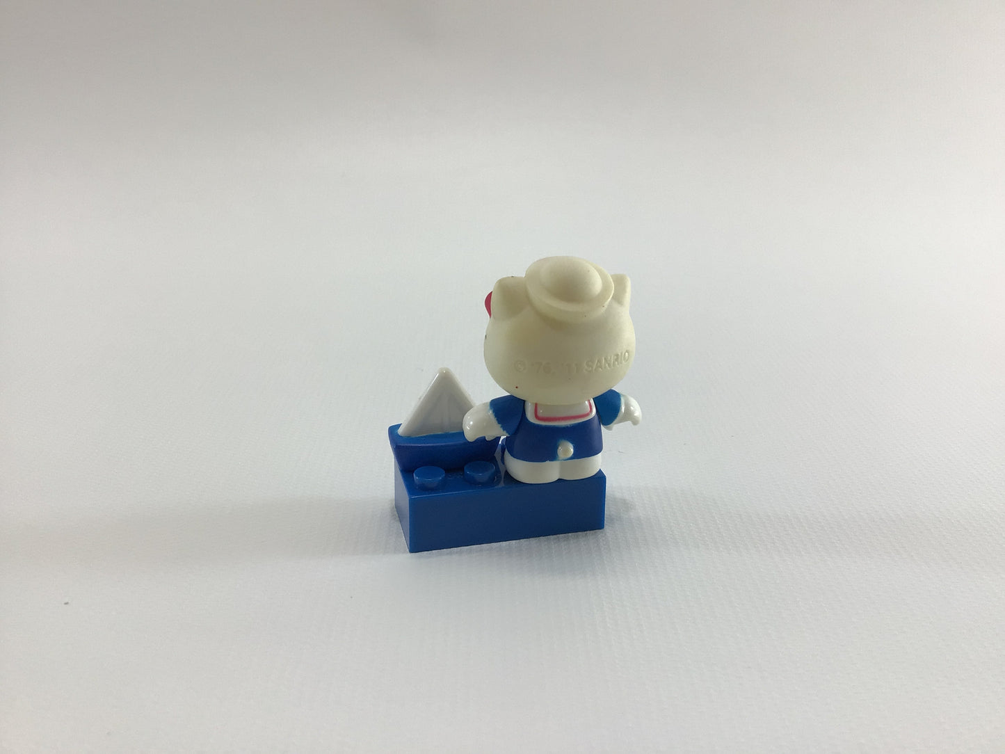Hello Kitty Sanrio Mega Bloks Minifig Sailor Outfit and Sailboat Toy Replacement Parts