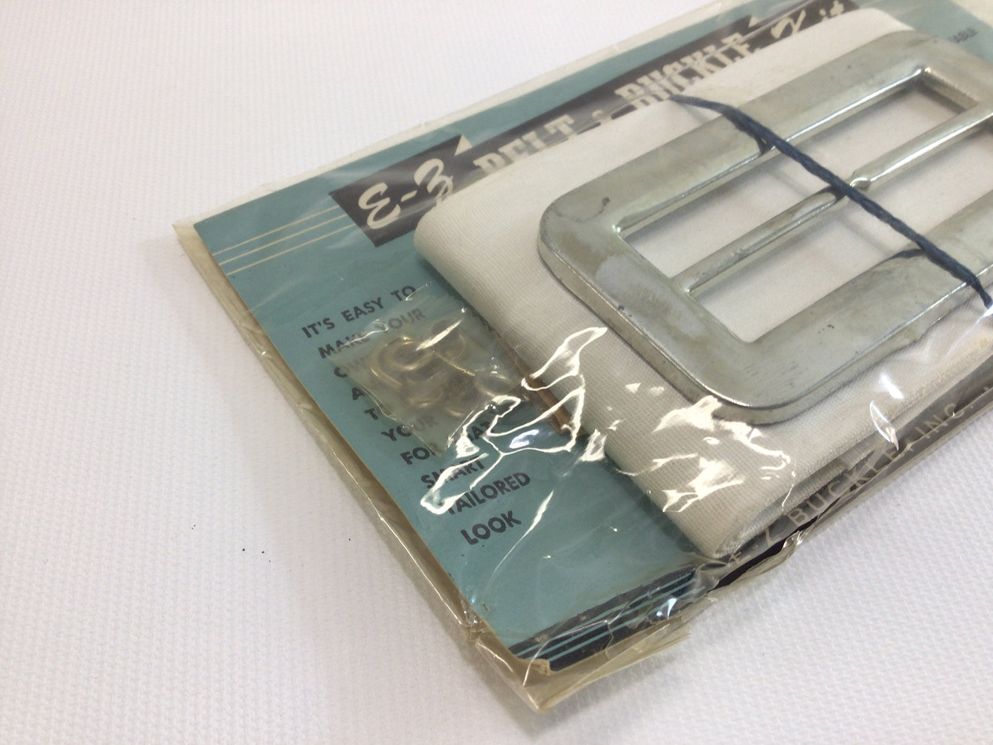 EZ Contour Belt and Buckle Kit K 910 3" Mid Century DIY Project Sewing Notions