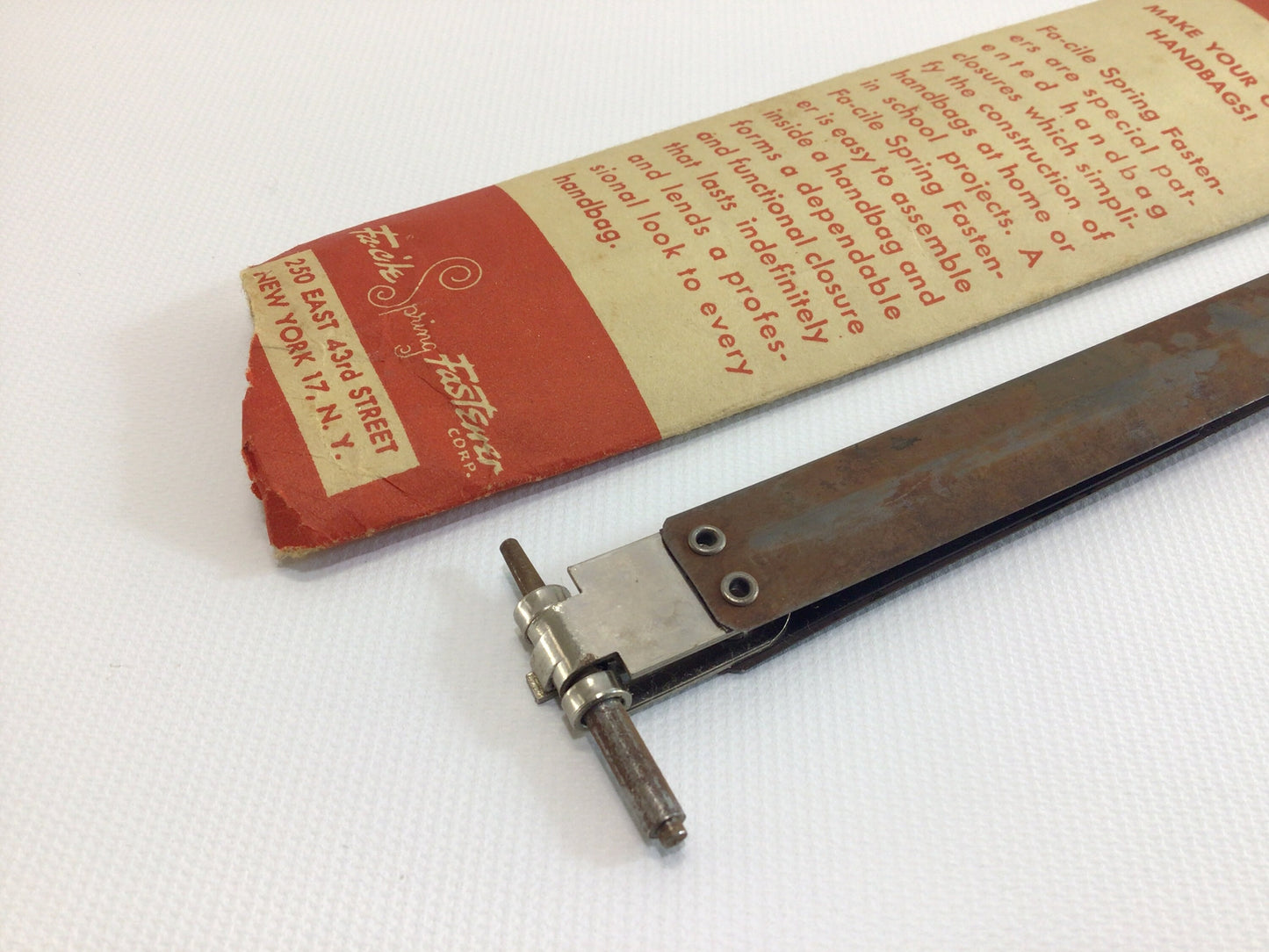 Fa Cile Spring Fastener Style KB 9" Mid Century DIY Project Handbag Closure Sewing Notions