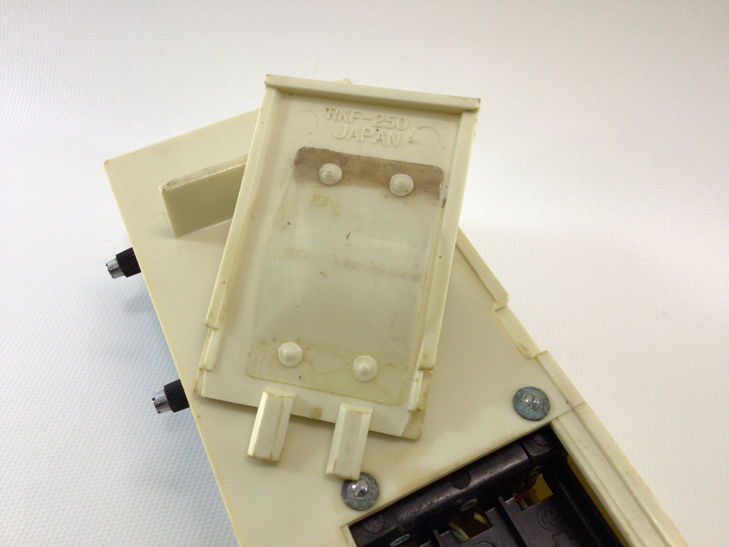 Vintage 6 Transistor AM Night Stand Radio Panasonic Model R-8 Analog Audio Electronics - Nonworking Parts Repair Display