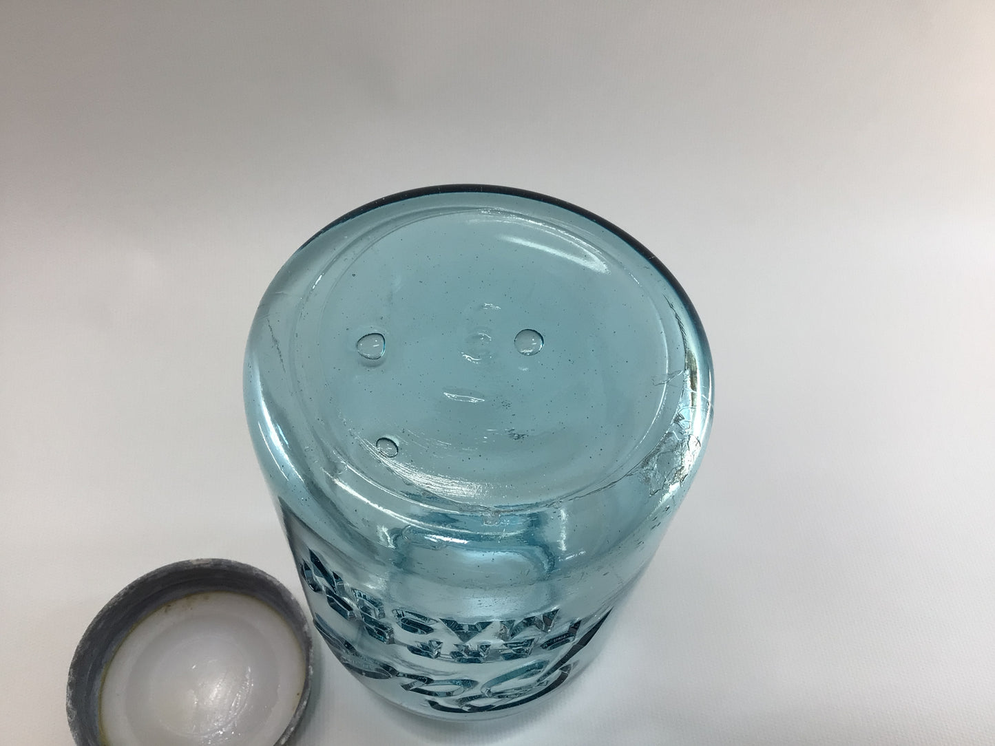 Vintage Blue Glass Ball Perfect Mason Jar One Quart #6 Trapped Air Bubbles with Zinc Lid