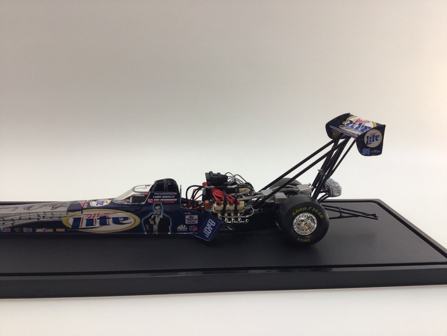 2002 Action 1/24 Scale Die Cast Top Fuel Dragster Larry Dixon Miller Lite Mac Tools Elvis Presley 25th Commemorative Car Autographed