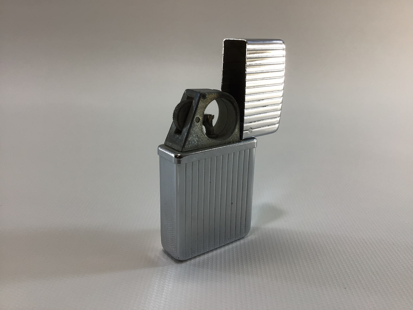 Nimrod Pipe Lighter Polished Chrome Pinstripe Case Vintage Quality Made in USA