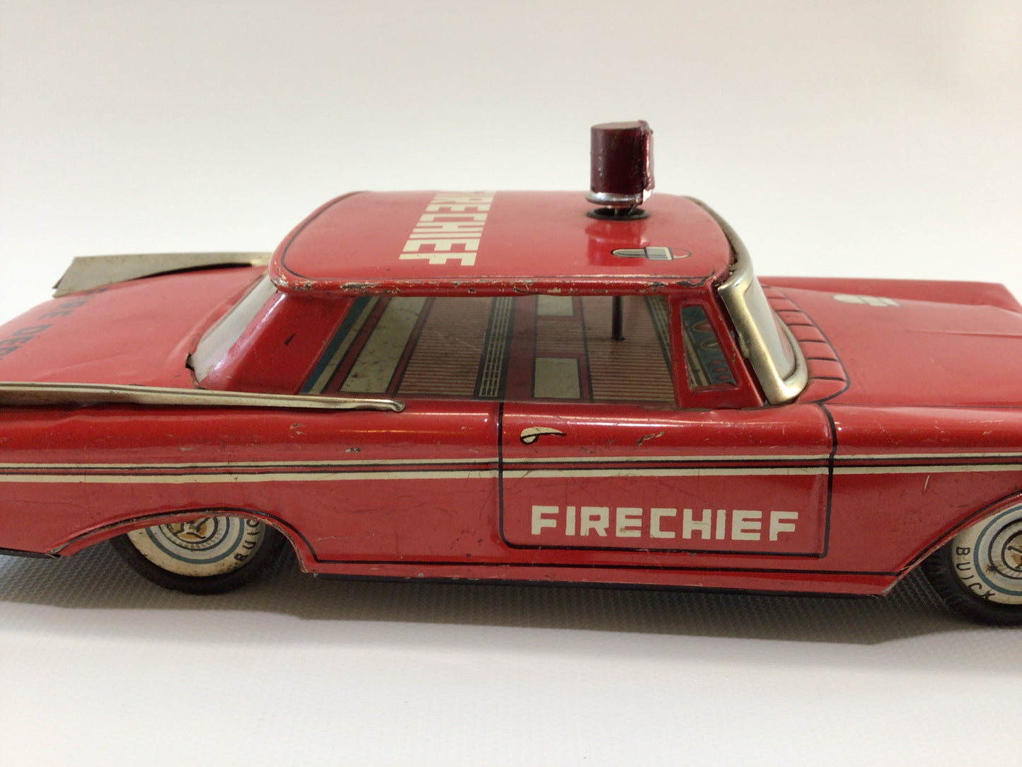 Yonezawa Buick Fire Chief Car Tin Lithograph Friction Vintage Made in Japan Toy