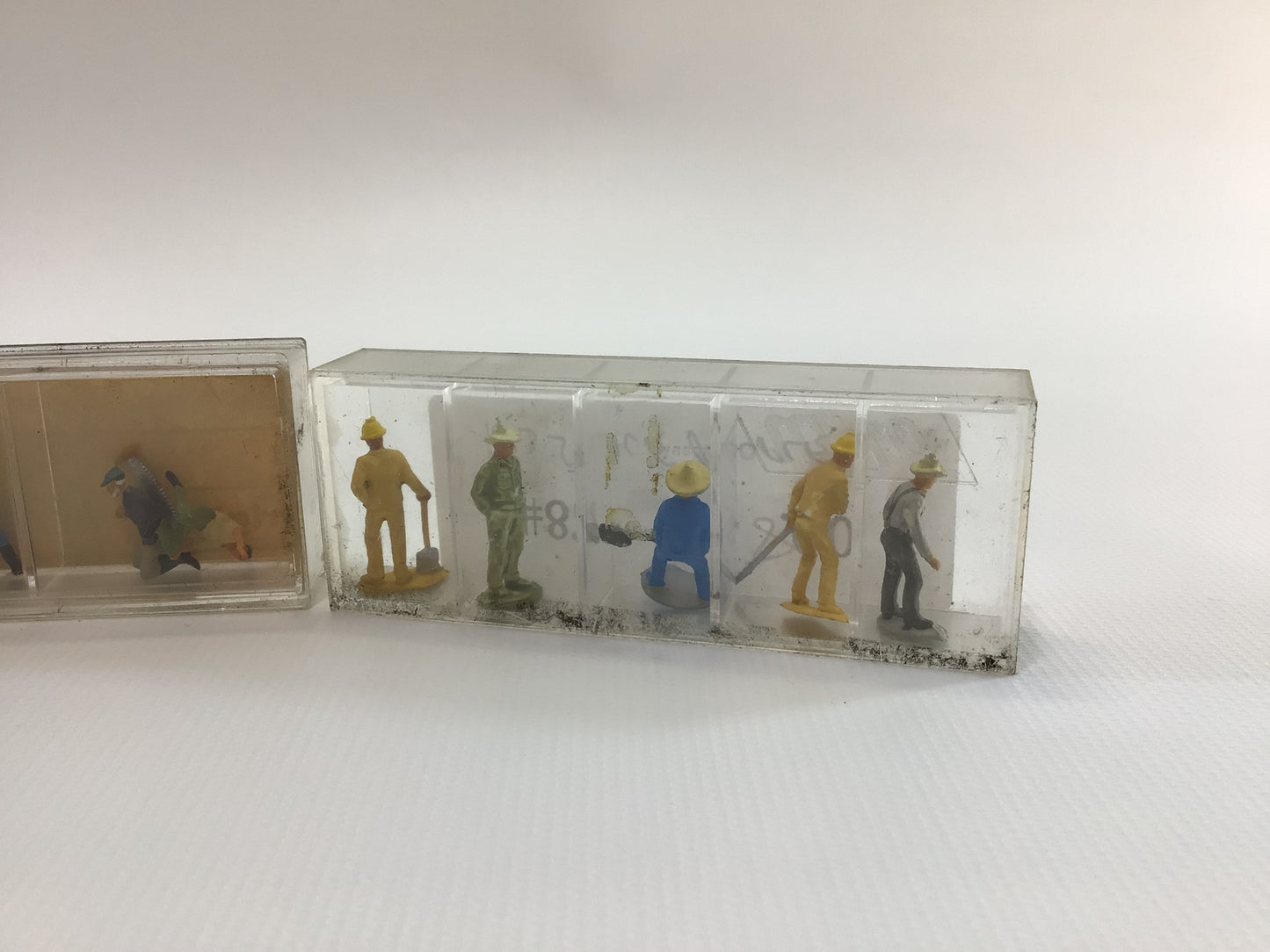 Model Railroad HO Scale Road Workers Lot Vintage Preiser Miniature Diorama Parts Pieces