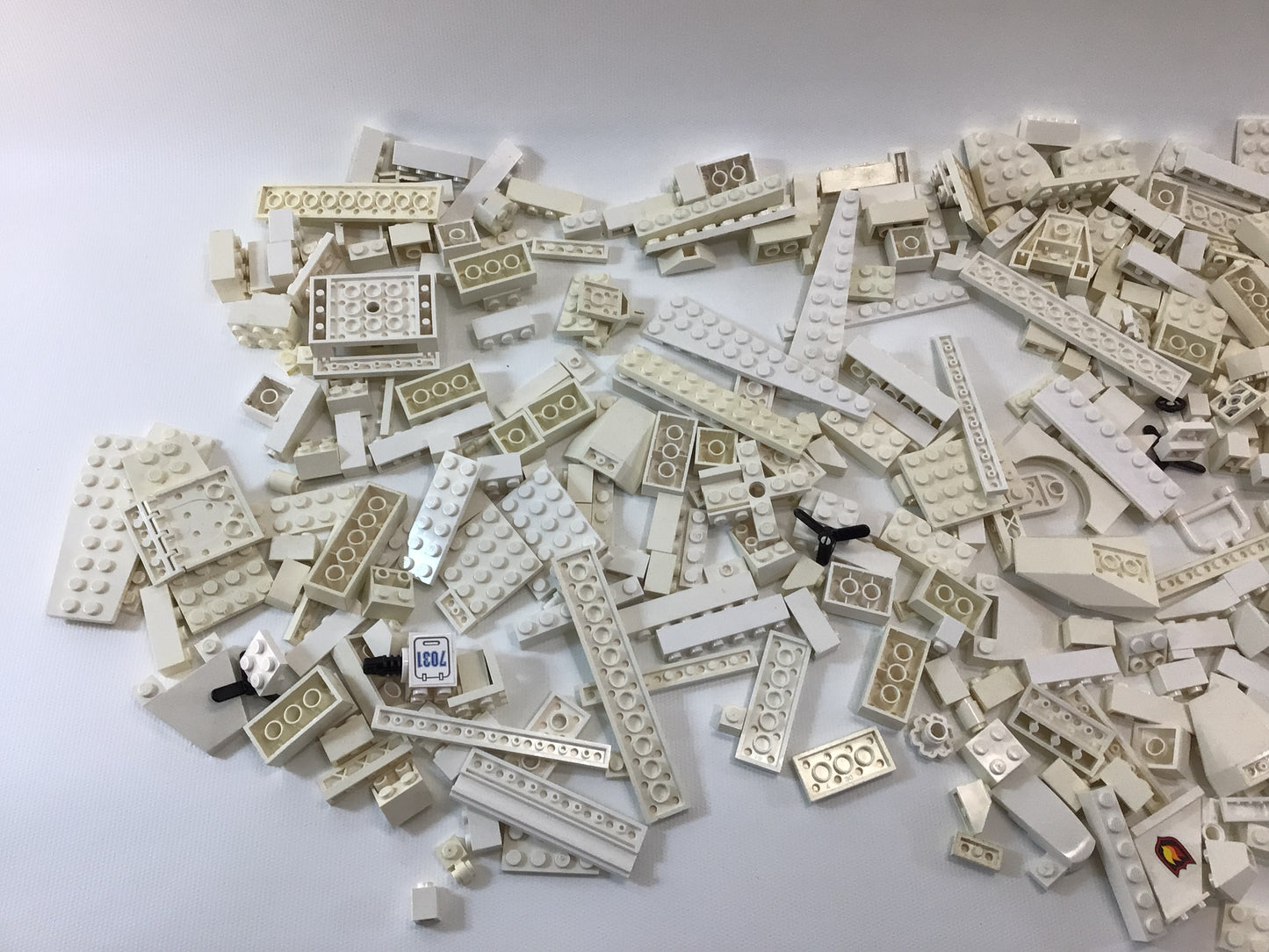 Lego Assorted White Parts and Pieces Lot