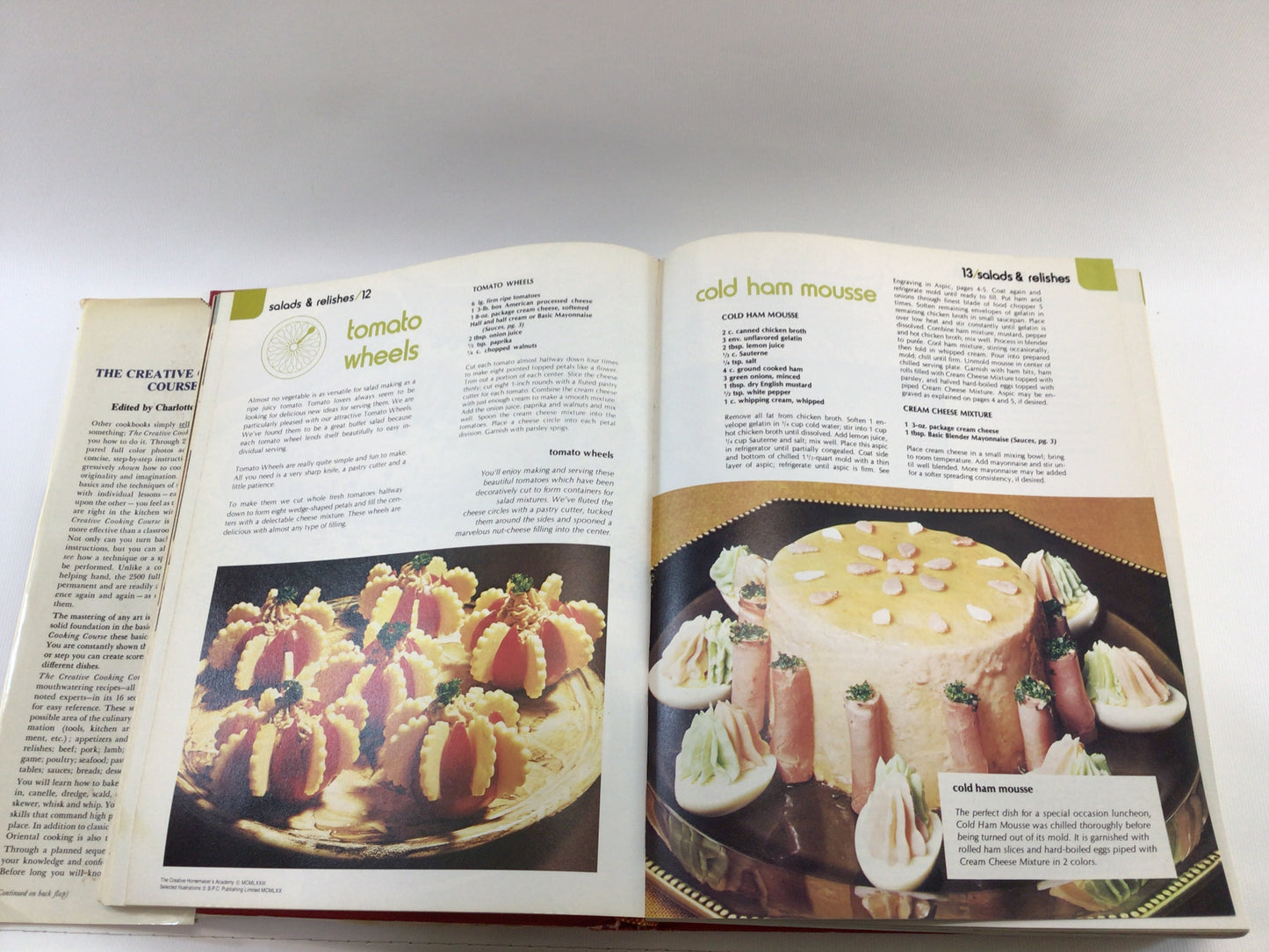 Vintage Cookbook The Creative Cooking Course 1982 Edition