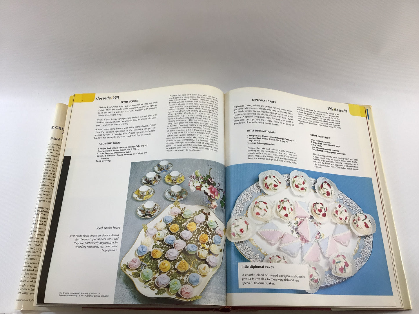 Vintage Cookbook The Creative Cooking Course 1982 Edition