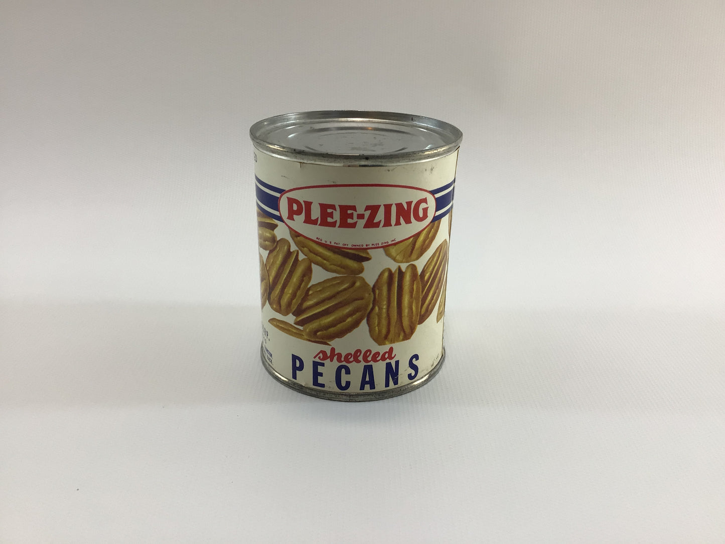 PLEE-ZING Shelled Pecans 3 oz Tin Can Vintage General Store Country Kitchen Advertising Ephemera