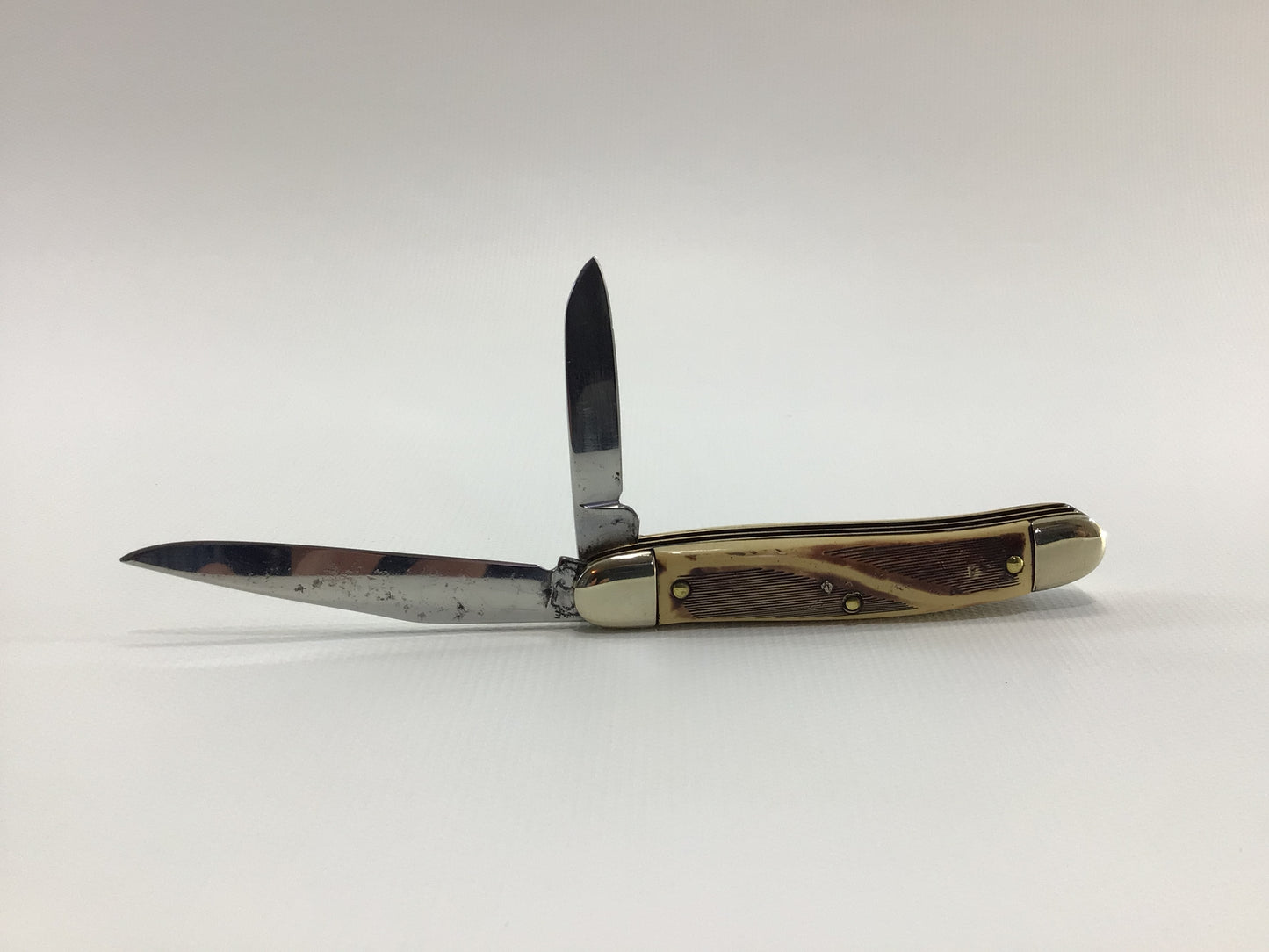 Vintage Pocket Knife Colonial Anvil 2 Blade Stockman Quality Made in USA