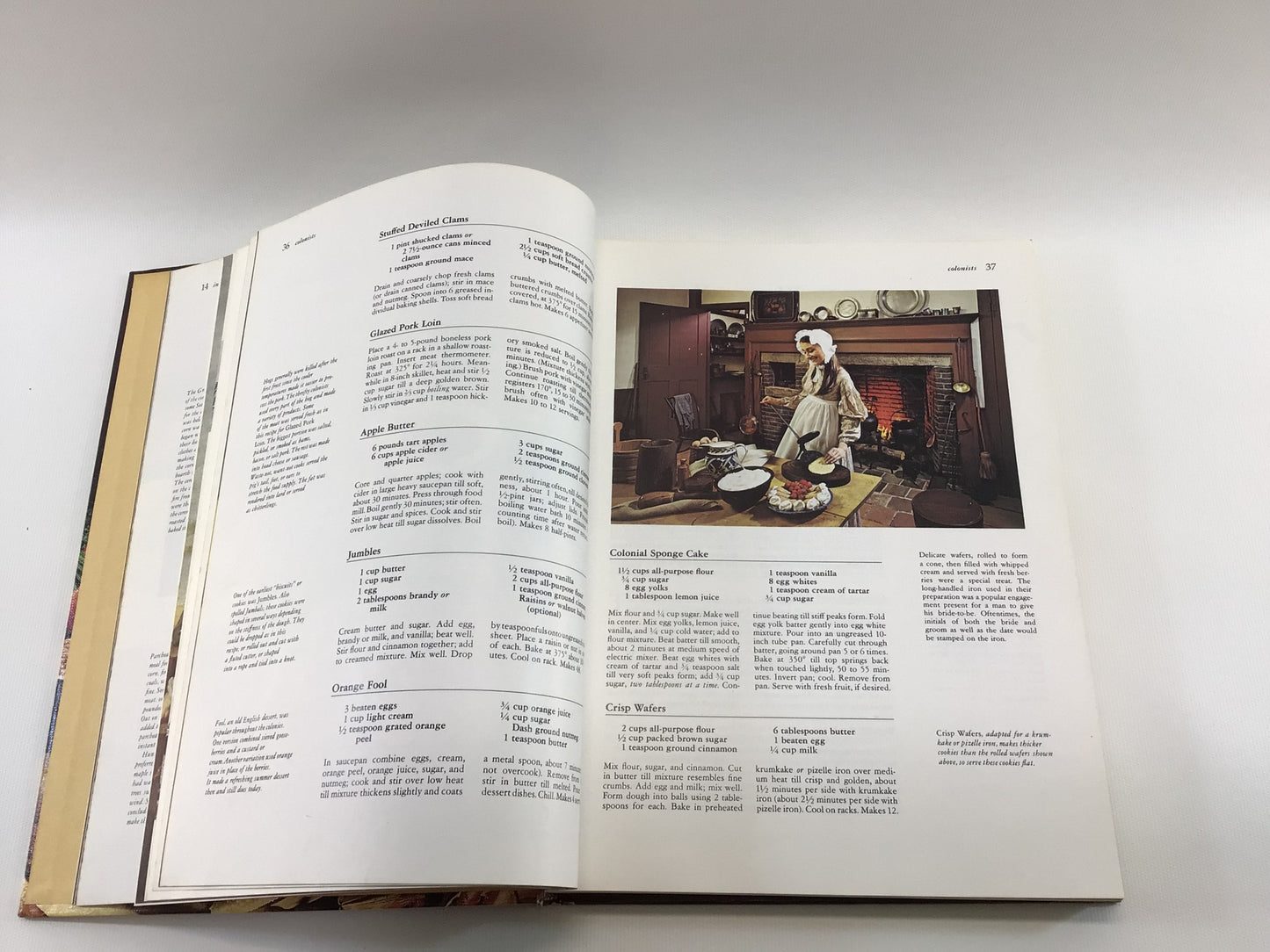 Vintage Recipes Cookbook Better Homes and Gardens Heritage Cook Book Copyright 1975 Hardcover Farmhouse Country Kitchen Cottage Home Decor