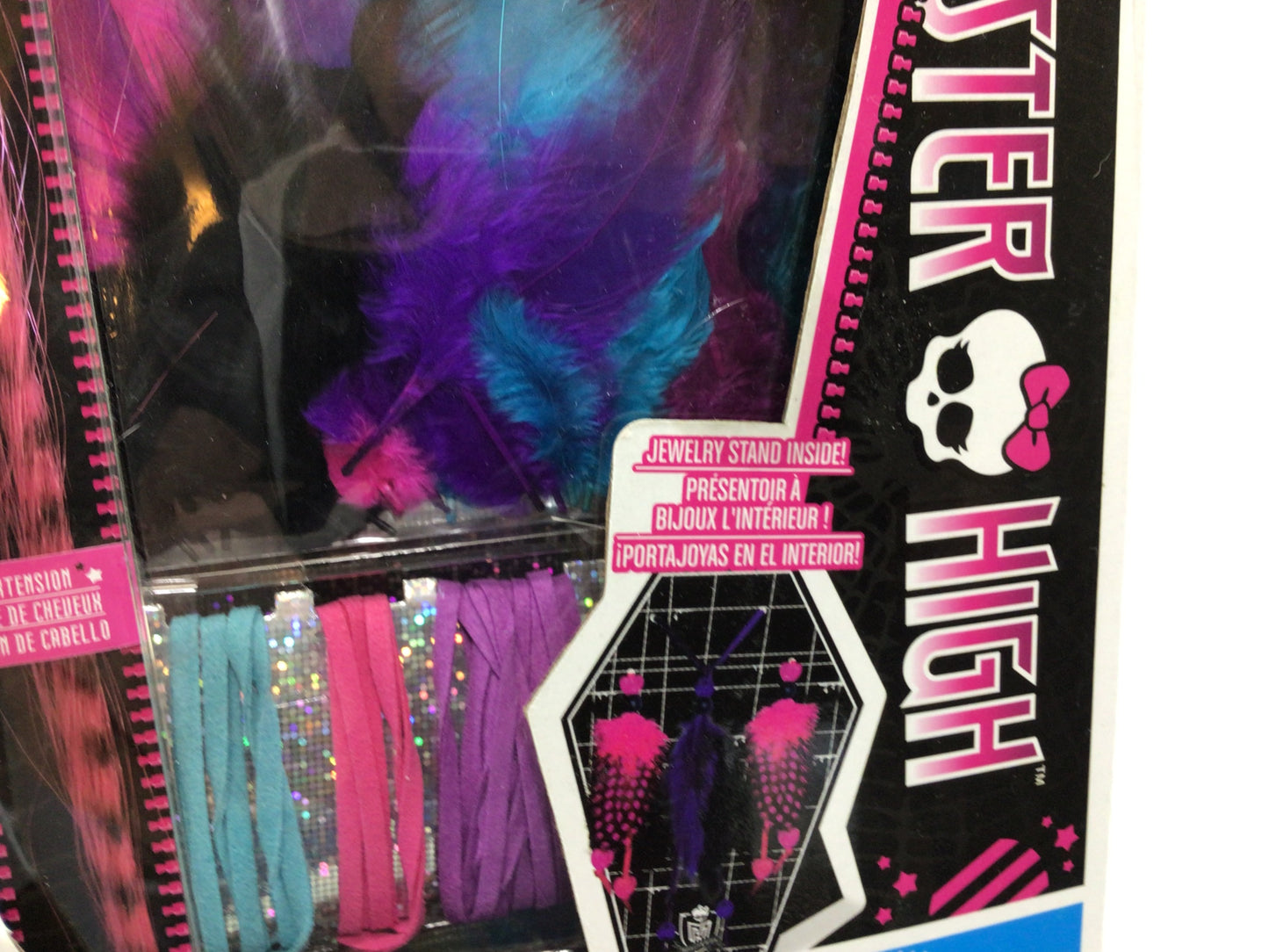 Monster High Mattel Fashion Doll Freaky Feathers Earrings Accessory Kit 2011