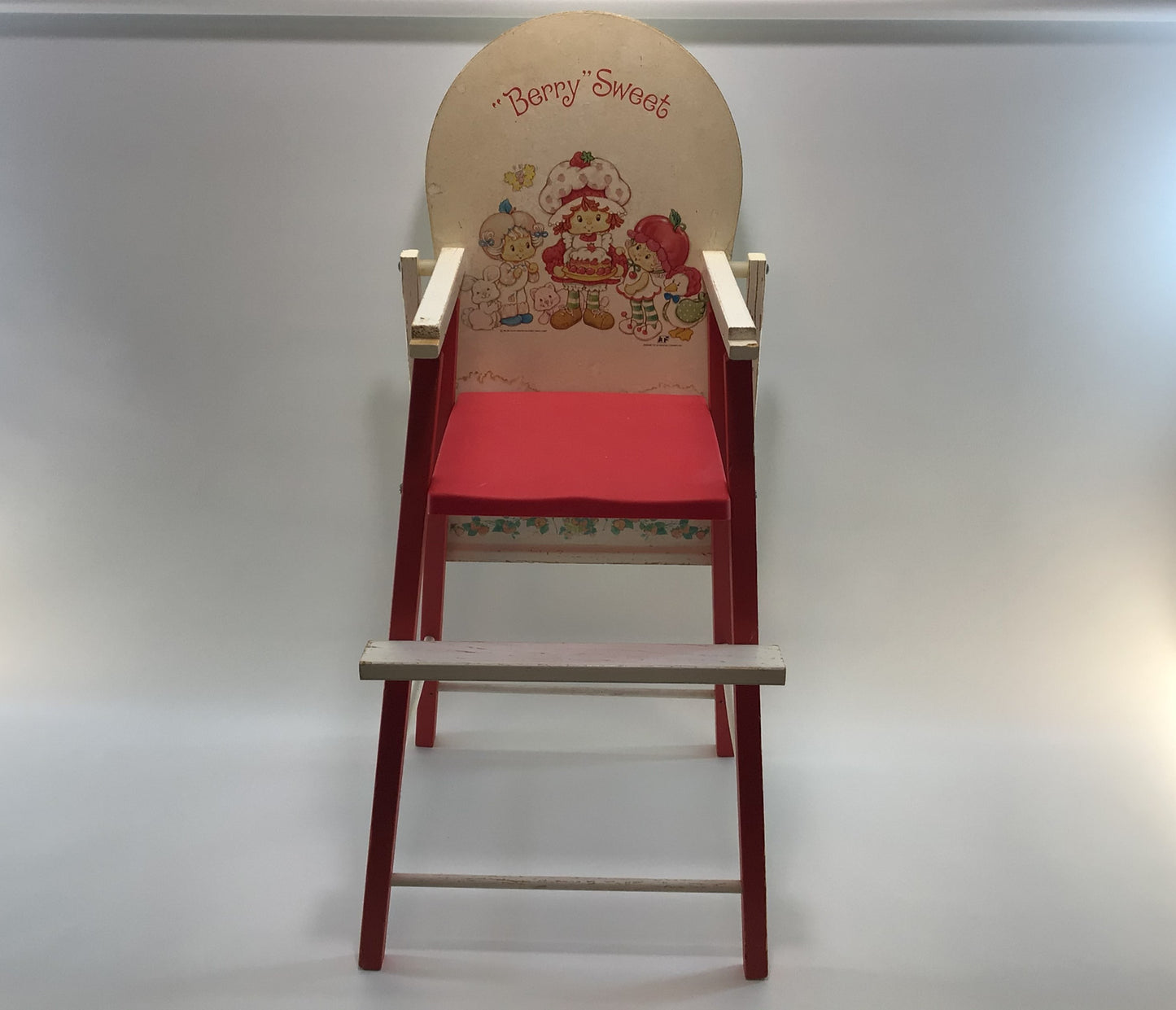 Strawberry Shortcake High Chair Vintage 1980's Toys