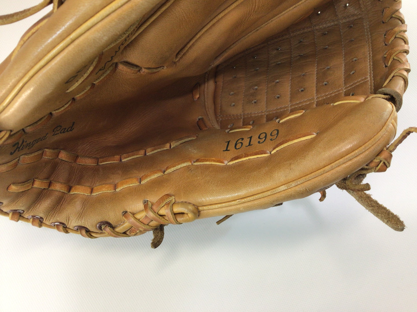 Sears Roebuck Ted Williams Model 400 12" Leather Baseball Glove 16199 Hinged Pad Made in Japan Left Hander