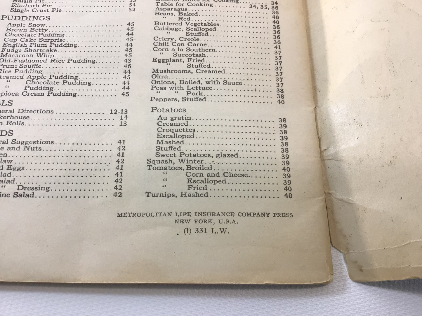 Metropolitan Life Insurance Advertising Recipe Booklet Vintage Kitchen Ephemera Metropolitan Cook Book