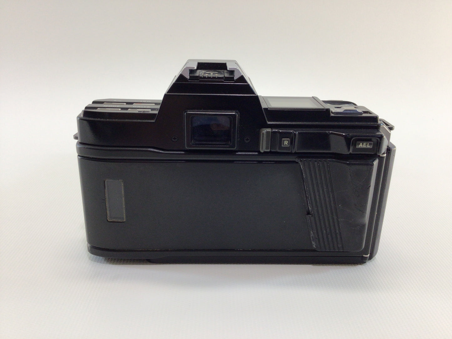 Minolta 7000 Maxxum 35mm Camera with 28-85mm AF Zoom Lens Vintage Photography Equipment - Untested