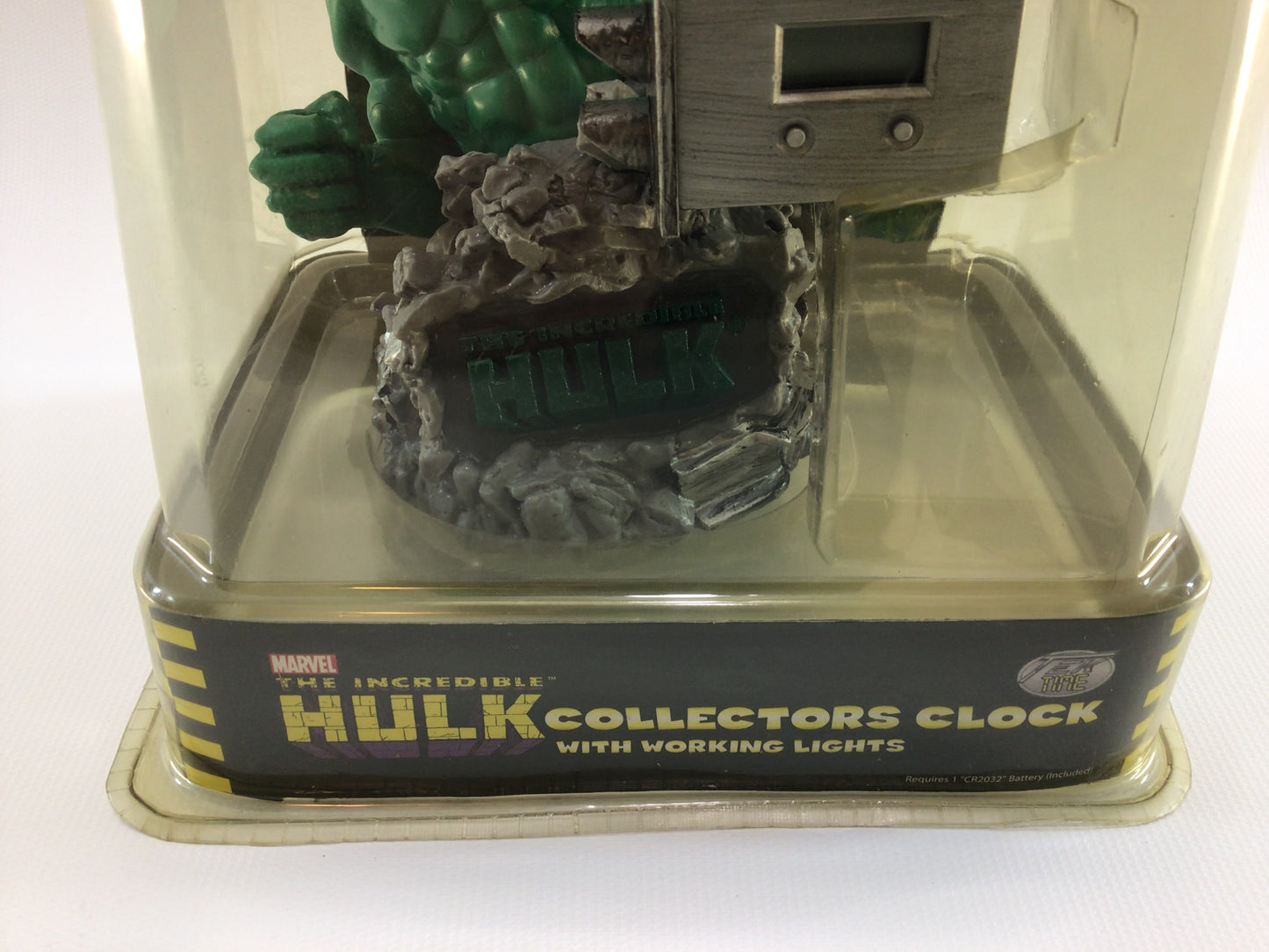 Marvel Incredible Hulk Superhero Night Stand Clock 2003 TEK Time Collectible