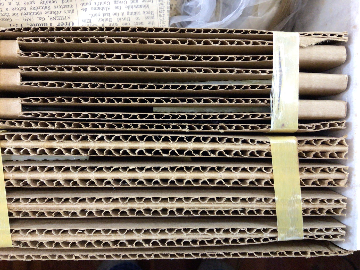 New Royal Piccadilly Hanging Lamp Kit American Handicrafts Tiffany Style Cathedral Glass DIY Home Decor 1971 Tandy Corp.