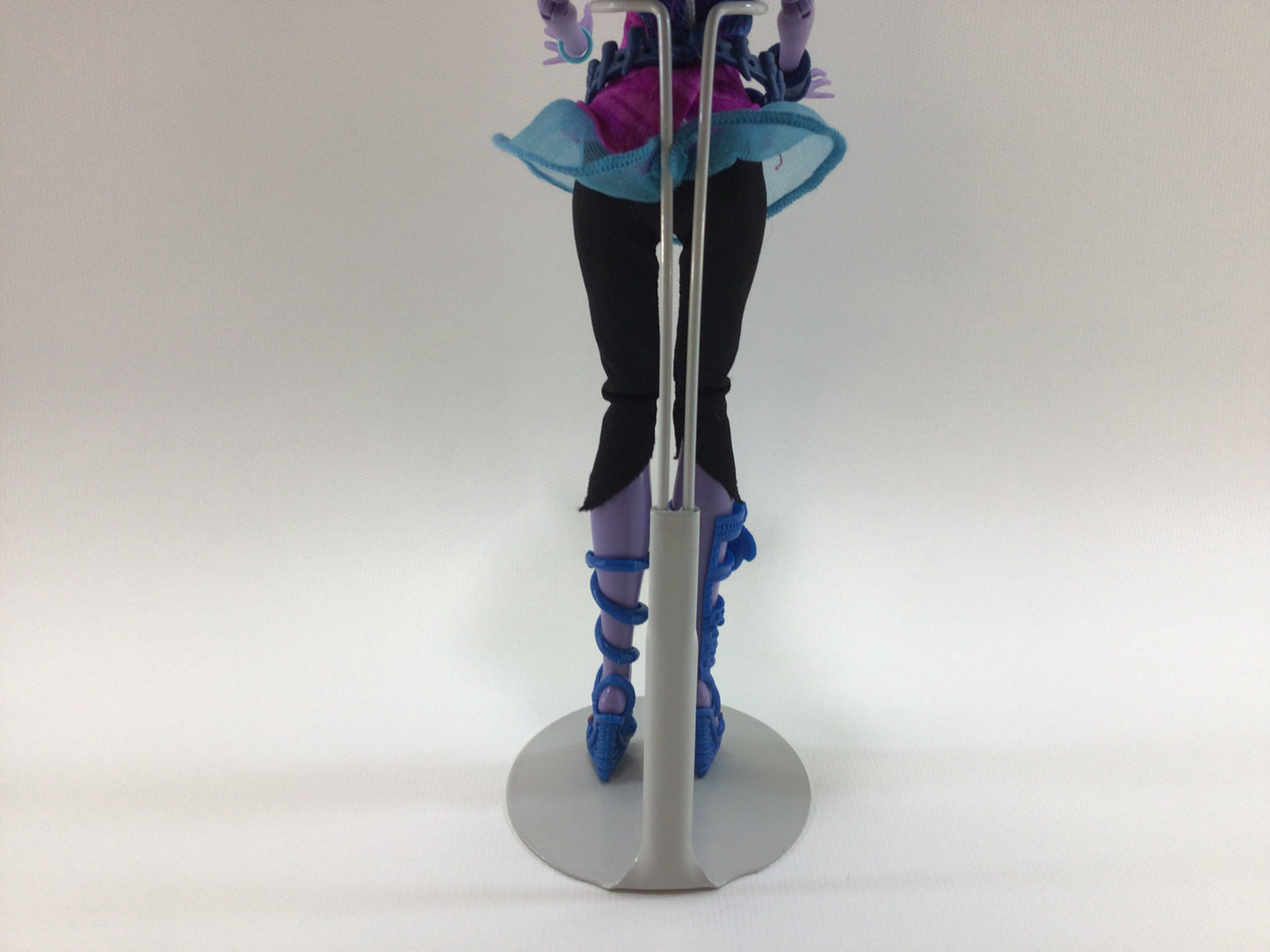 2013 Monster High Jane Boolittle Self Standing Signature Series Fashion Doll