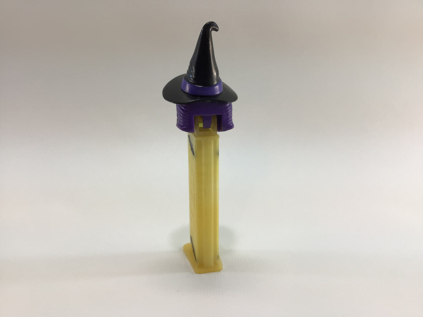 Black Hat Witch PEZ Dispenser Vintage Toy Candy Container