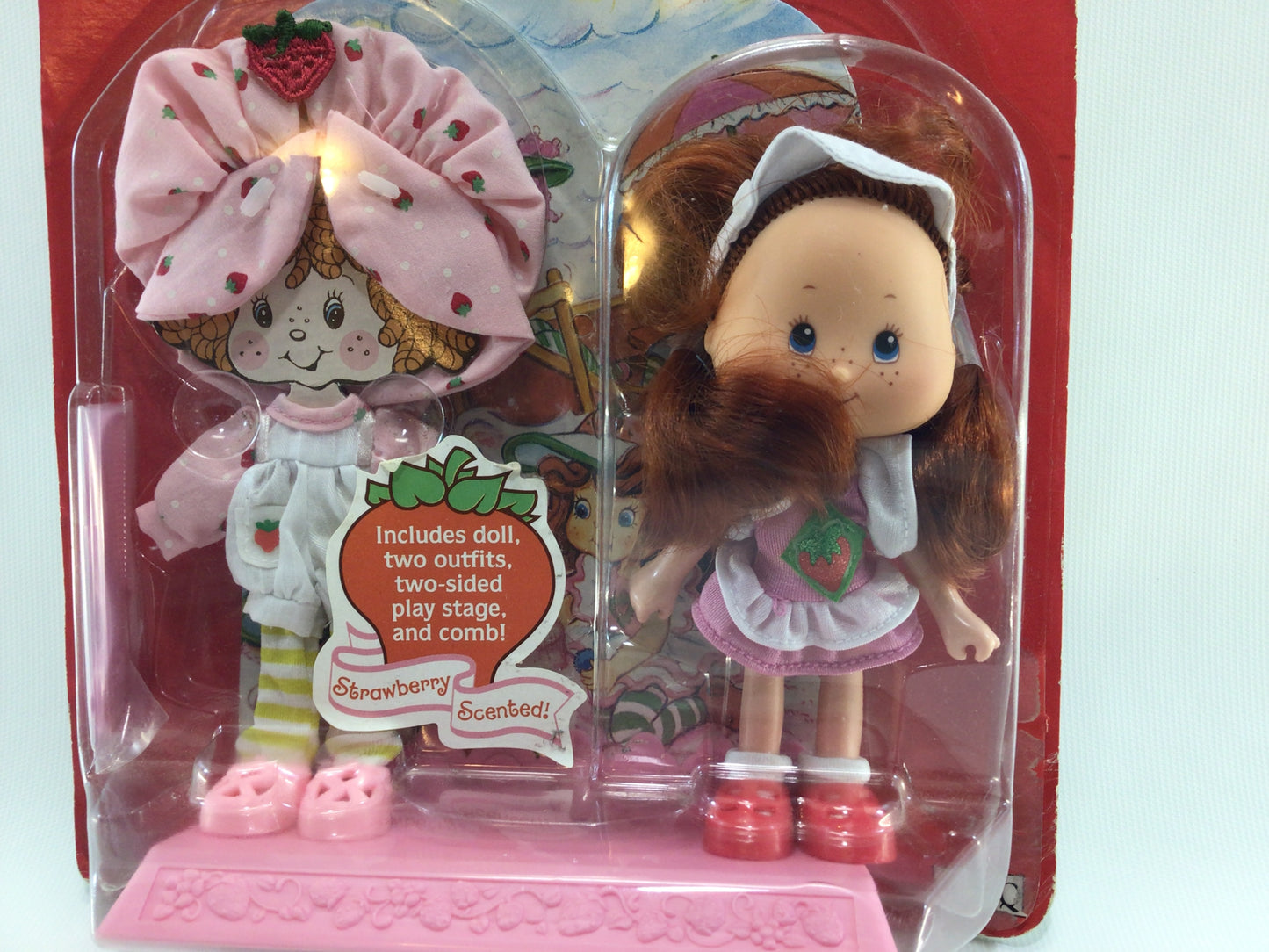 Strawberry Shortcake 1991 THQ Berry Beach Park Doll No 10002 on Card Vintage Collectible Toy