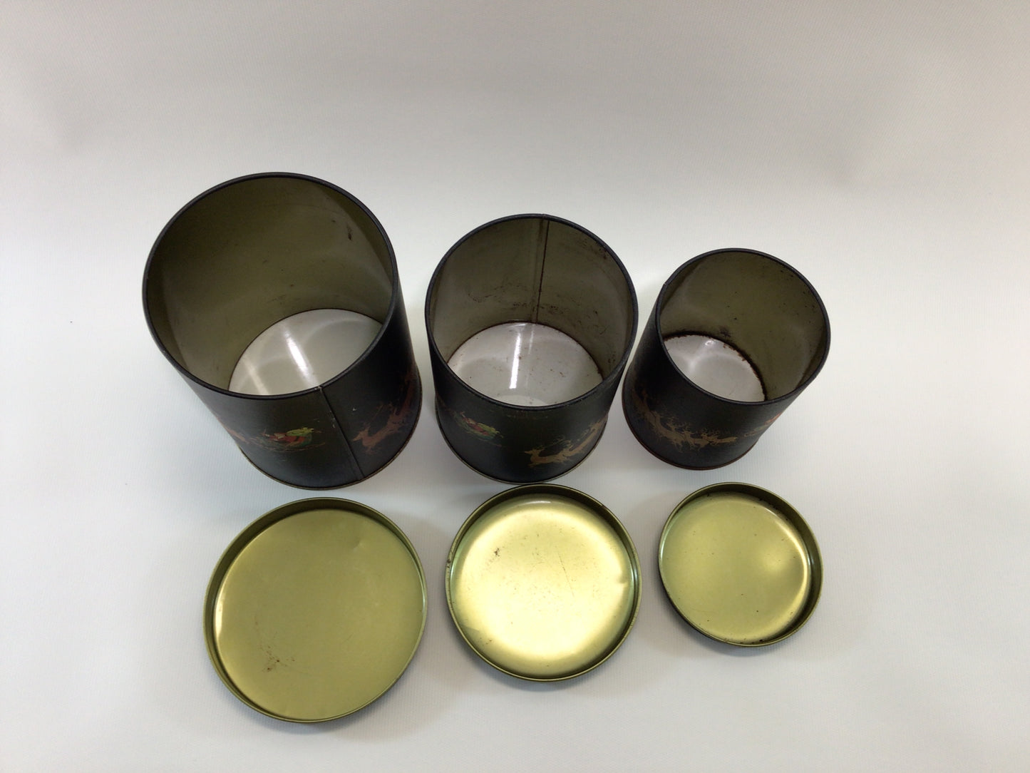 Christmas Eve Nesting 3 Piece Tin Canister Set Vintage Made in Taiwan Holiday Storage Containers