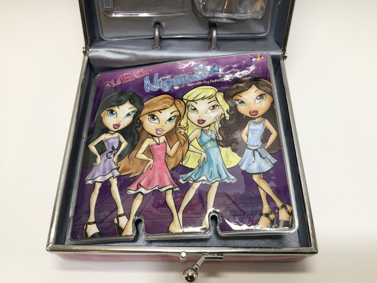 Lil' Bratz Nighttime Style Accessories Carry Case Vintage MGA Fashion Doll Toy