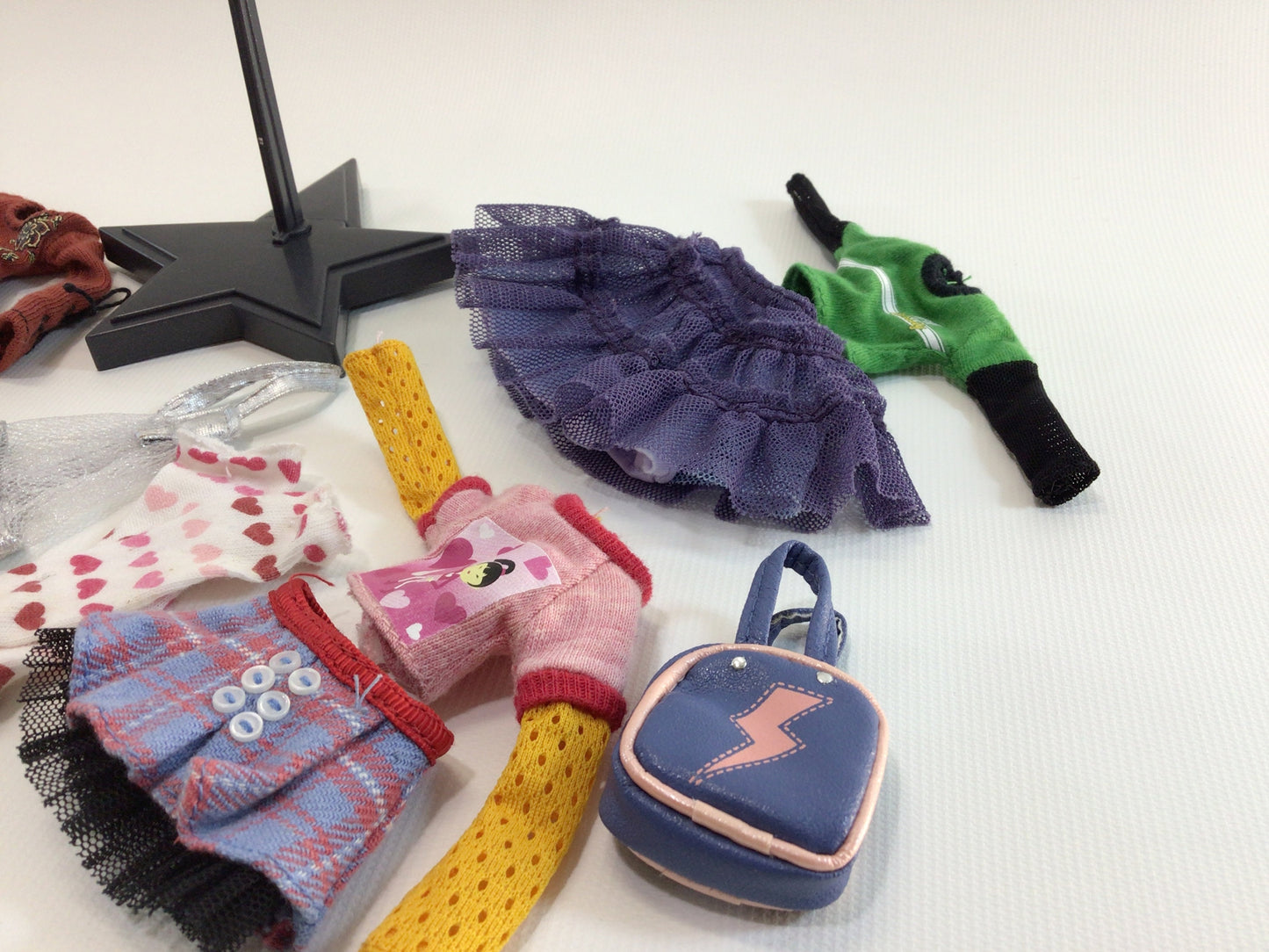 Bratz Clothes Accessories Lot Vintage MGA Fashion Doll Replacement Parts and Pieces