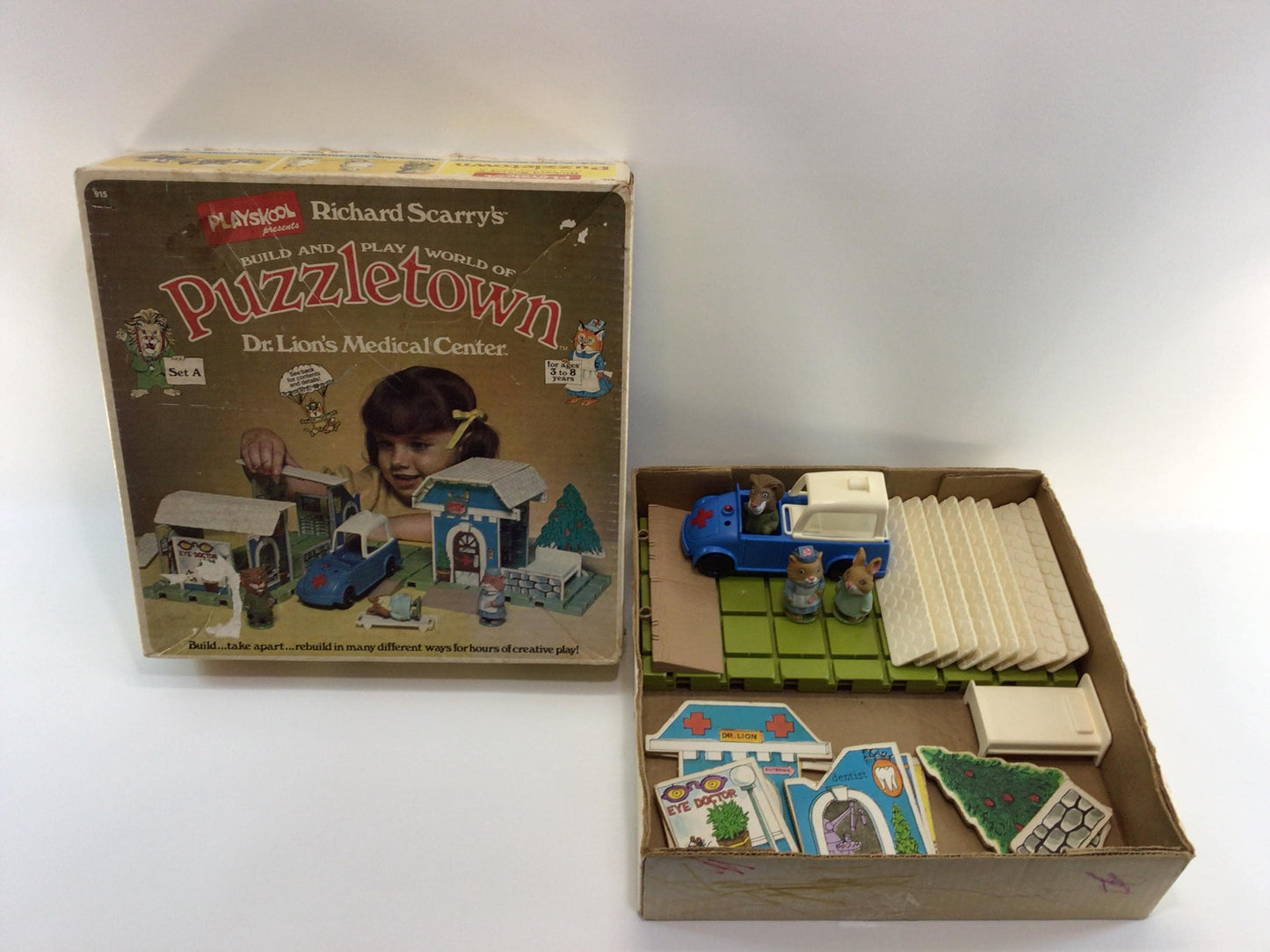 Playskool Puzzletown Dr Lion's Medical Center Set A Vintage Building Construction Toddler Toy