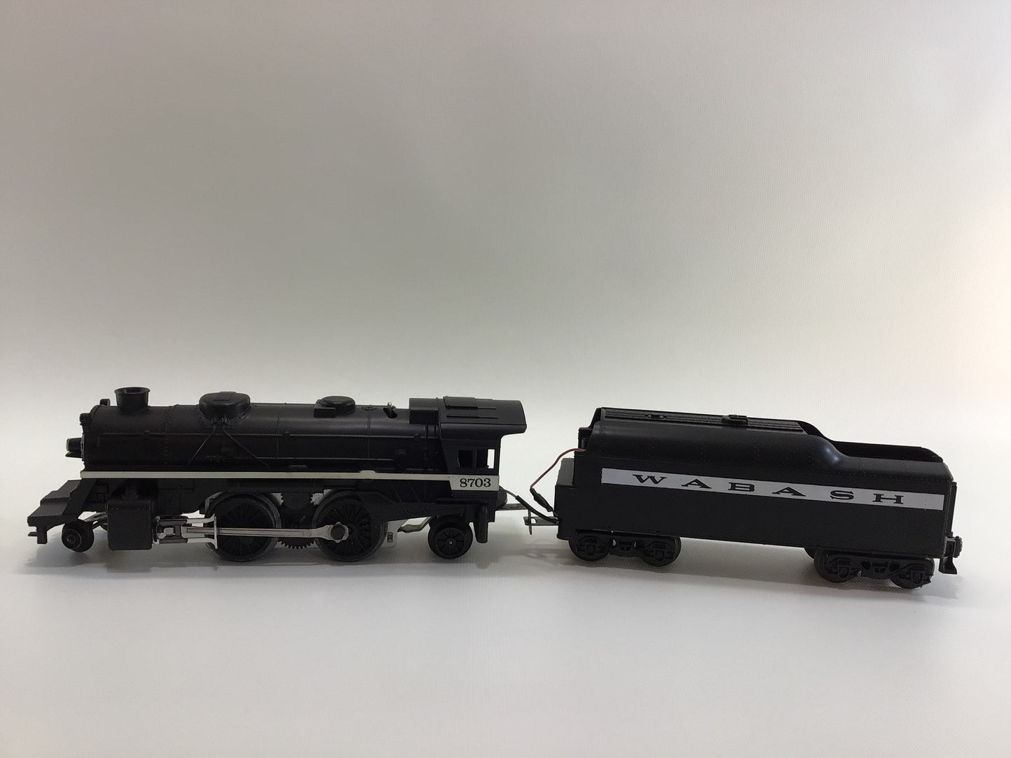 Lionel Locomotive Engine and Tender Big 027 Scale Wabash Cannonball Vintage 1970s Miniature Modeling Model Railroad Replacement Part