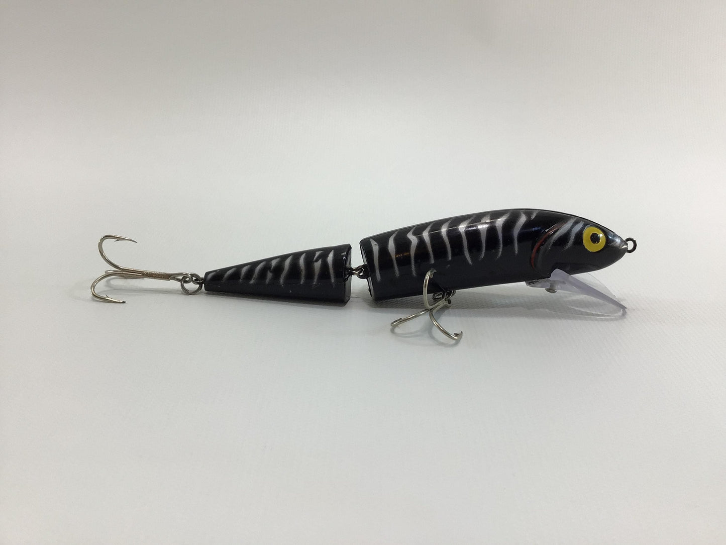 Finnigan Black Minnow Crankbait Fishing Tackle Lure Vintage Outdoor Sporting Equipment