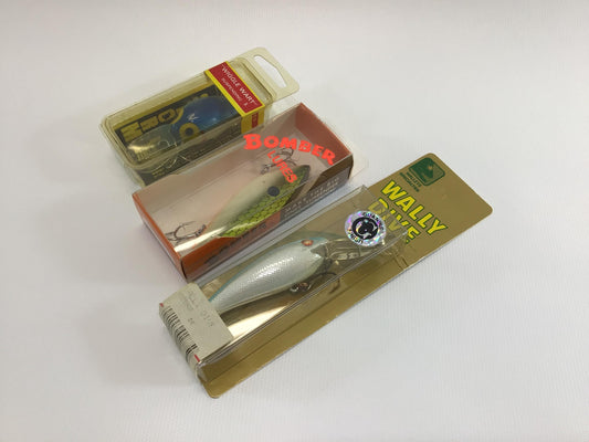 Crankbait Fishing Lure Vintage in Box Outdoor Sporting Equipment - CHOOSE ONE