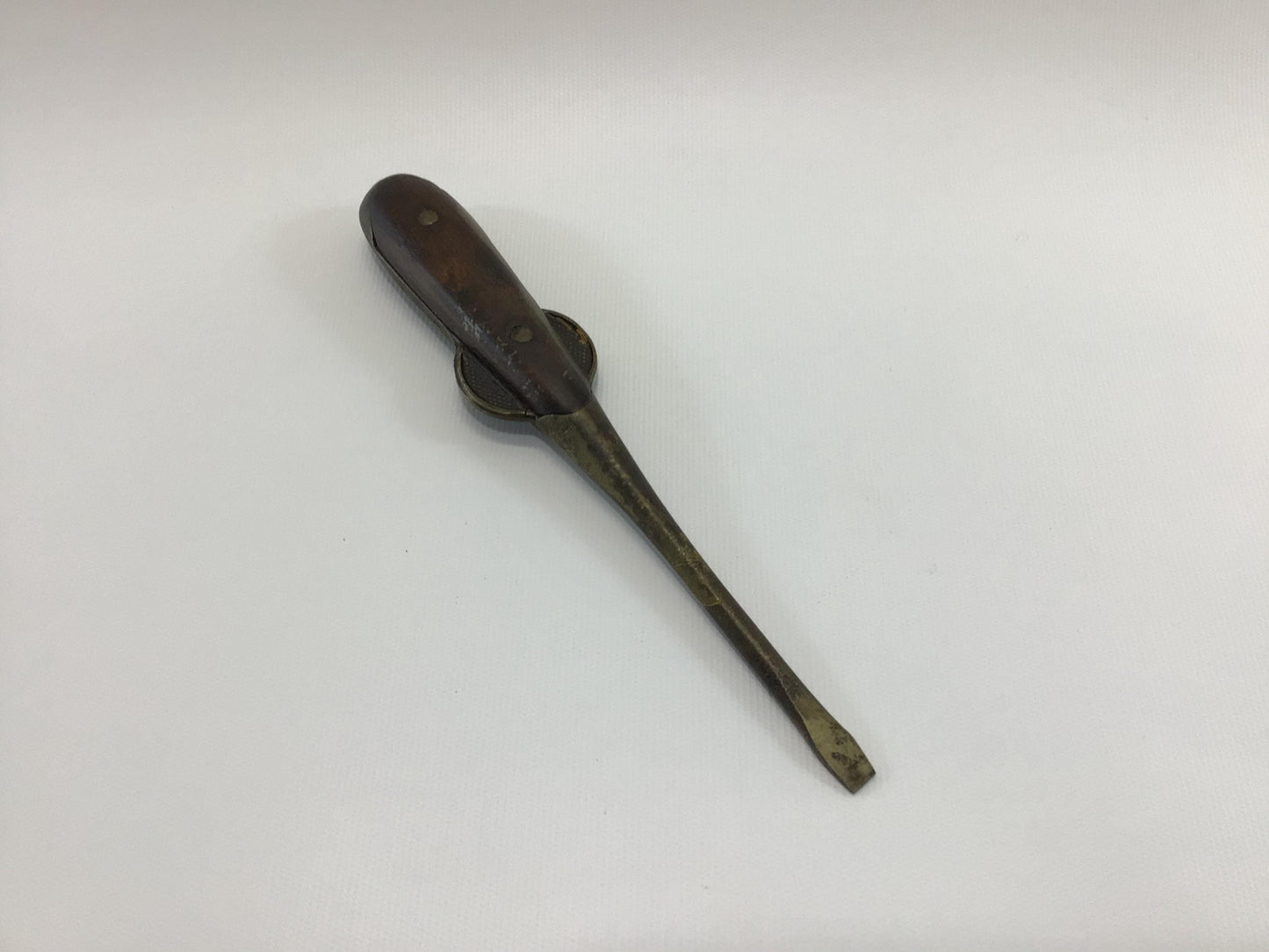 Screwdriver Winged Perfect Handle Six Sixty No 4 Flat Head Antique Collectible Hand Tool Wood and Steel