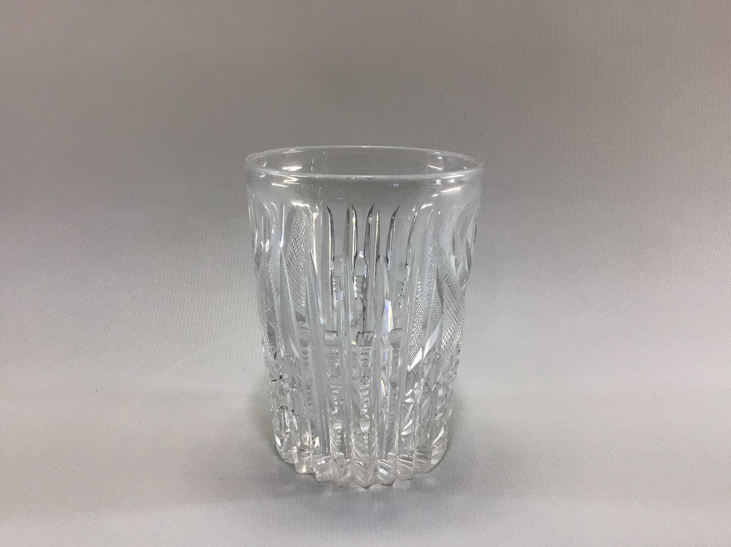 Water Glass 8 fl oz Antique Cut Clear Crystal Starburst Hatch and Tooth Design