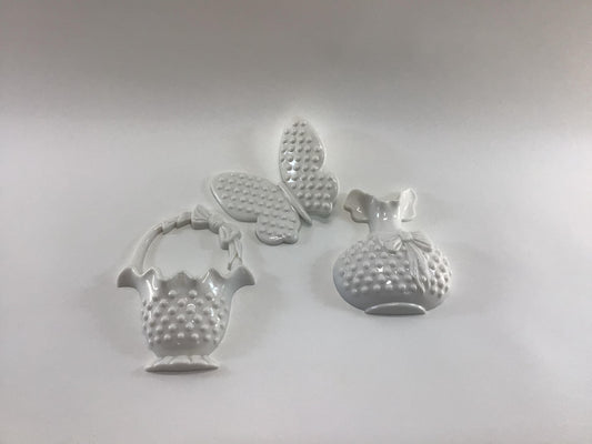 White Hobnail Burwood Products Vintage 3D Hard Plastic Wall Decor Set 2704