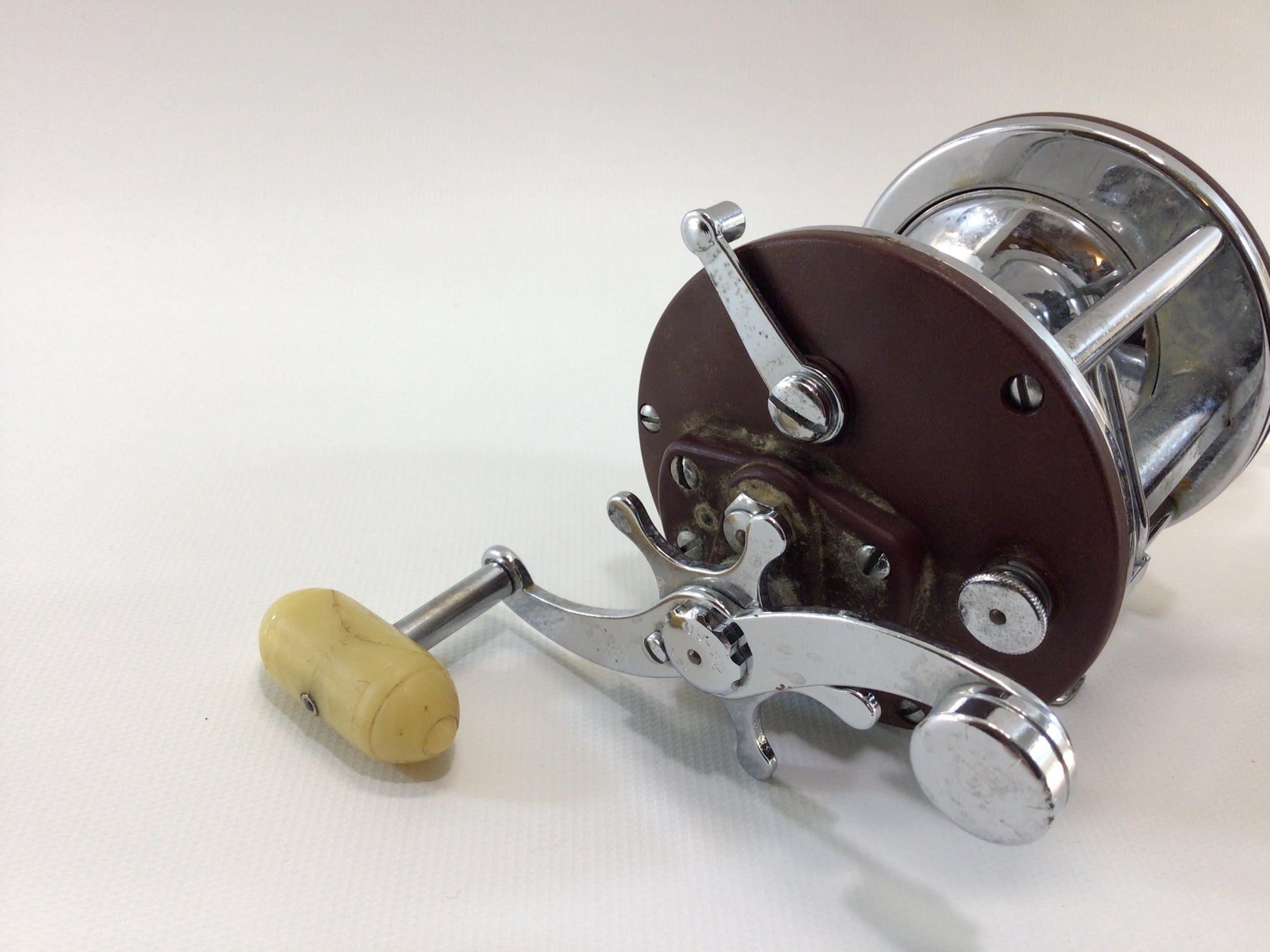 Penn Peer No 209 Baitcasting Fishing Reels Vintage Outdoor Sporting Eq – t42 Emporium