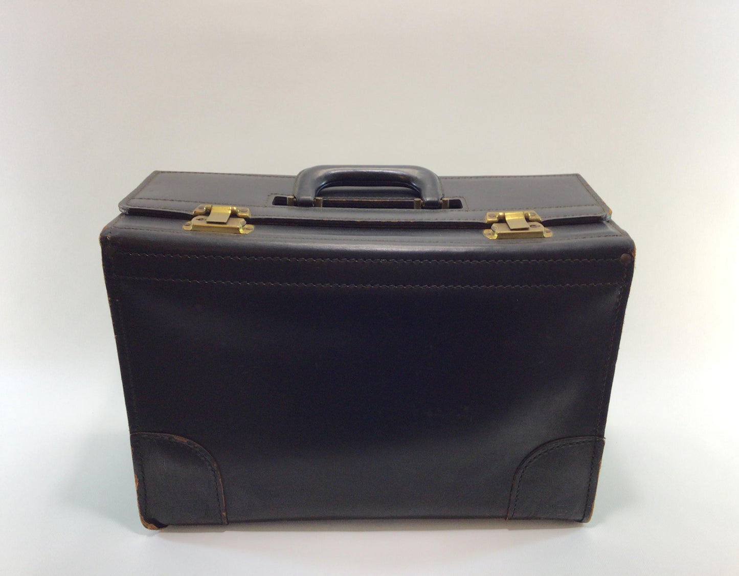 Black Attache Briefcase Document Laptop Bag Vintage Wear Best Quality Leather 3 Large Compartments