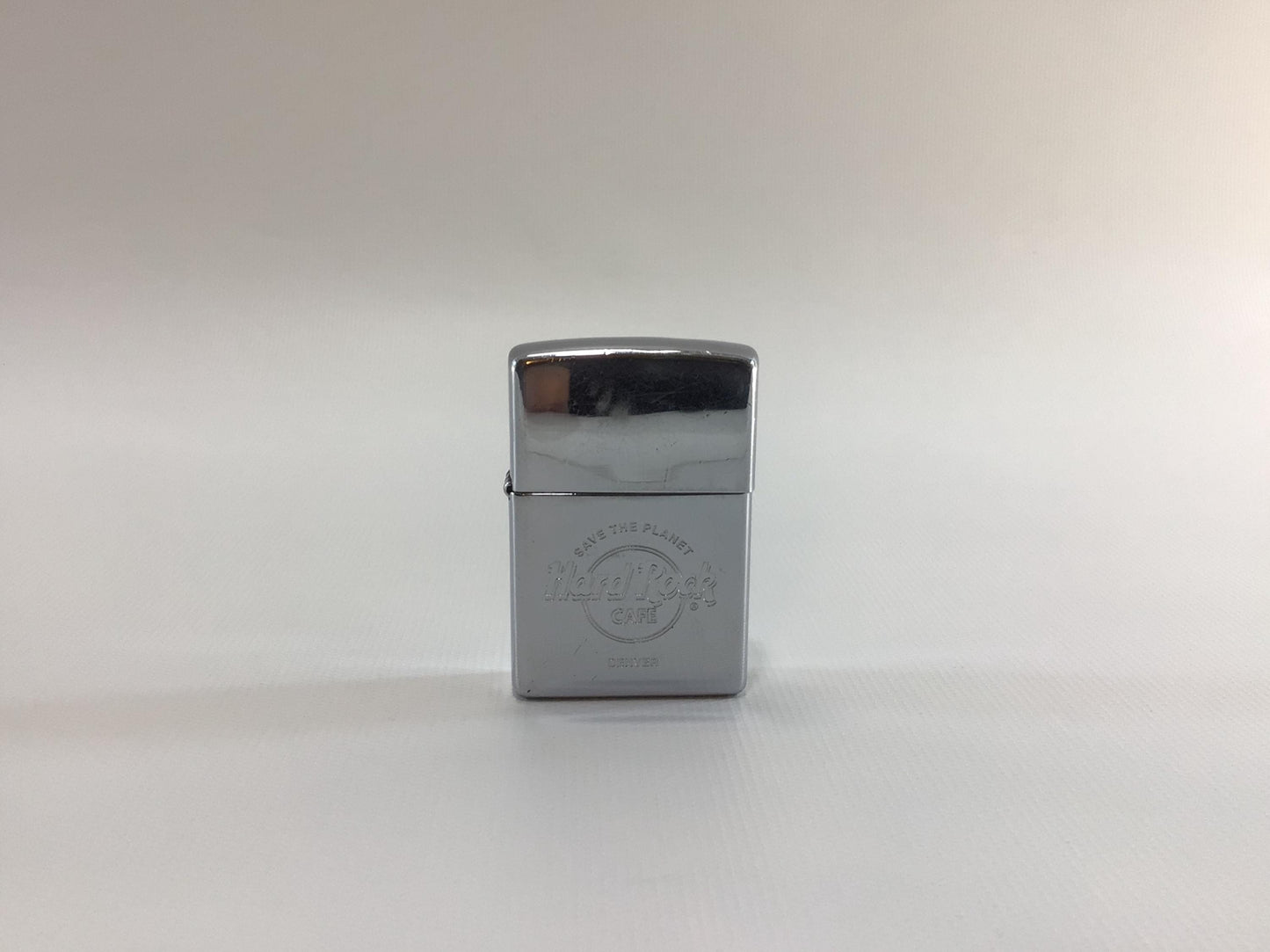 Zippo Cigarette Lighter 2000 High Polish Chrome Denver Hard Rock Cafe Vintage Tobacciana